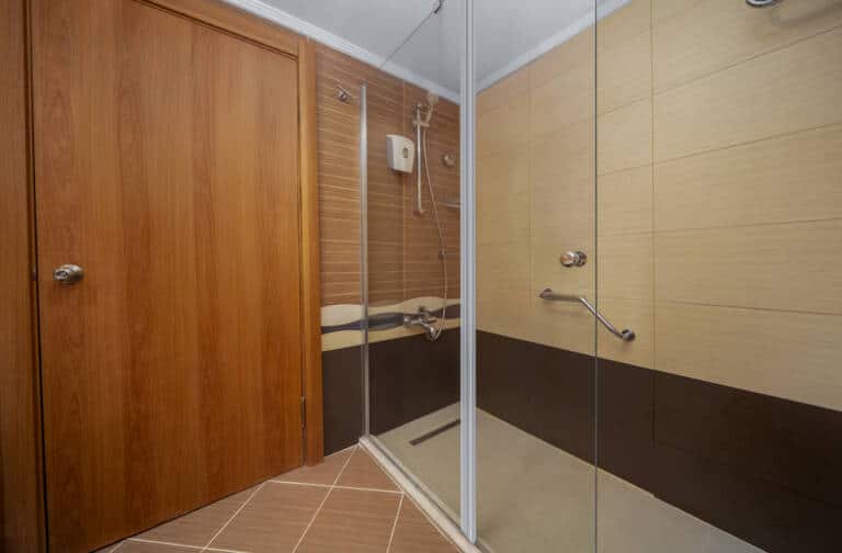 SHGB_Senior_Room_08