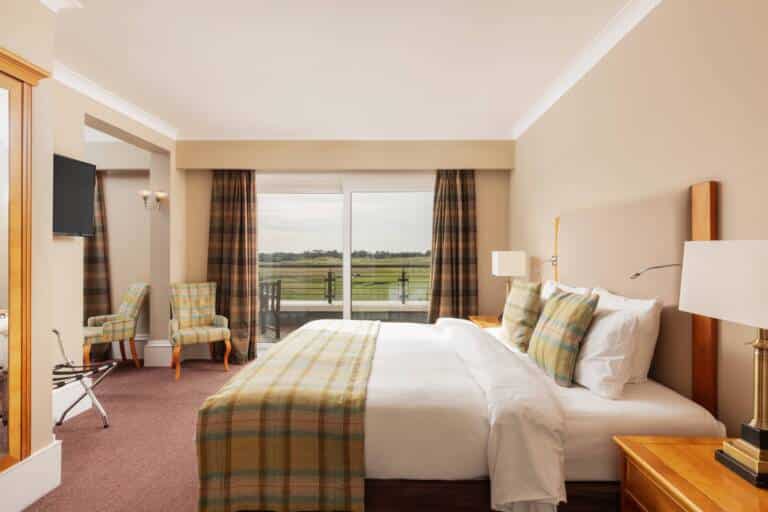 MainSuite_1