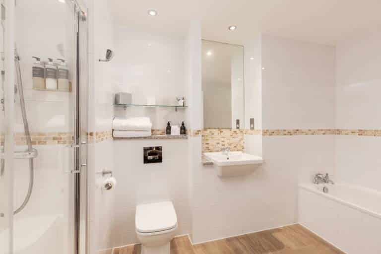 MainSuiye_Bathroom