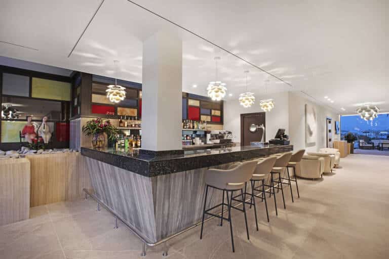 202106-VIVA Golf-Lounge Bar Cafeteria Bluemoon-04