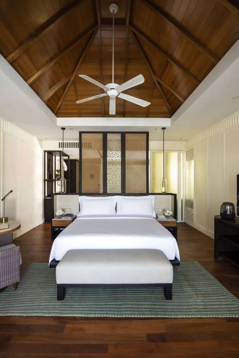 Intercon020531-4