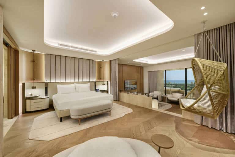 Regnum_The_Crown_Seascape_Suite (11)