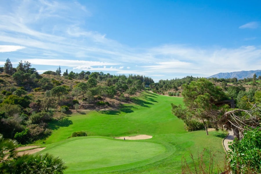 Long Stay Golf on the Costa del Sol – Golf Course Near Mijas with Views of the Mediterranean Sea